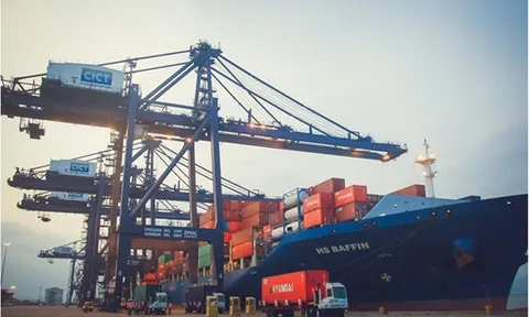 Vận tải Luồng xanh: Giải pháp logistics linh hoạt trong phòng chống dịch