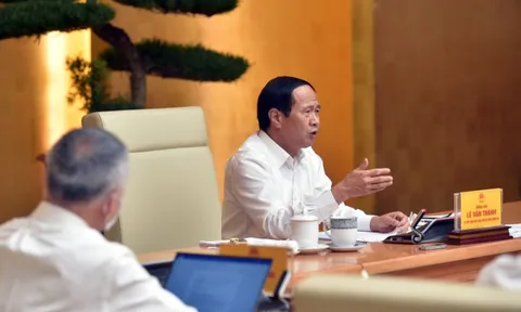 Phó Thủ tướng Lê Văn Thành: Không ban hành thêm quy trình, thủ tục, giấy phép gây cản trở lưu thông hàng hóa