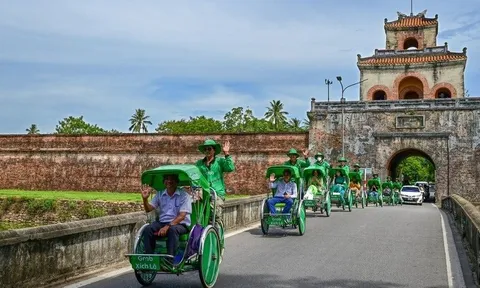 Grab tung thử nghiệm dịch vụ xích lô, chỉ duy nhất có ở Việt Nam