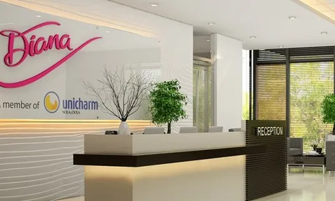 Diana liên tiếp ra thông cáo xin lỗi vụ mời nghệ sĩ dự sự kiện: Sẽ áp dụng hình thức kỷ luật nghiêm khắc đối với các cá nhân có liên quan