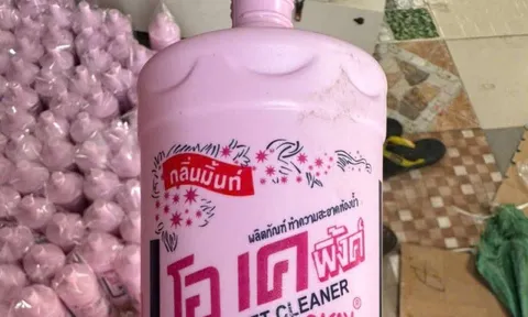 Triệt phá đường dây sản xuất, buôn bán hàng giả nước giặt, nước tẩy rửa nổi tiếng ở TP.HCM