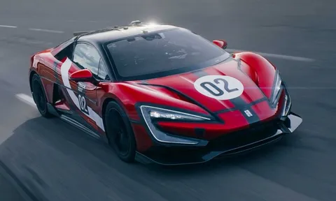 BYD chính thức vượt mặt Bugatti, tạo ra chiếc xe thương mại nhanh nhất thế giới – tốc độ suýt chạm 500 km/h