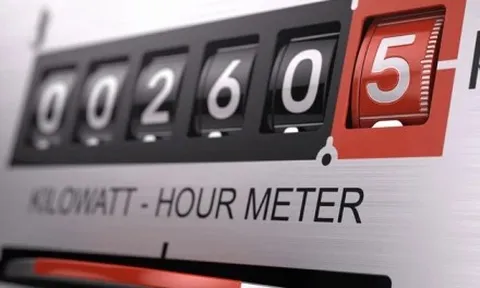 Tiền điện tăng nhanh, lắp công tơ phụ trong nhà liệu có hợp pháp?