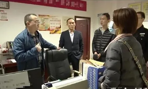 Mua nhà 2,6 tỷ đồng chưa kịp ở đã bị gia đình 8 người lạ “cướp” mất, chủ nhà chết sững