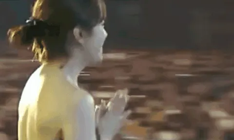 Mỹ nhân cười đẹp hơn nắng, khóc đẹp hơn mưa: Visual trời cao ưu ái, cả showbiz có đúng 1 người