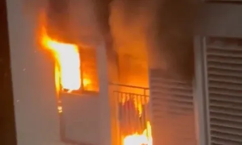 Cháy căn hộ chung cư ở TP.HCM, 3 mẹ con bị thương: Thông tin mới nhất