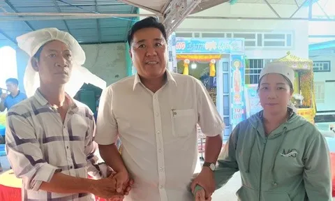 Vụ 2 mẹ con bị sát hại: Thăm hỏi, động viên gia đình