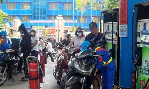 Từ 1-6 dừng bán xăng khoáng RON 95, có lo thiếu E10?