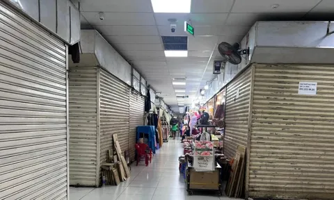 Cảnh tượng lạ ở chợ truyền thống TPHCM lúc cận Tết