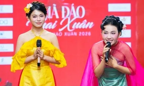 Xuân Lan xúc động hội ngộ hai con gái nuôi của cố ca sĩ Phi Nhung