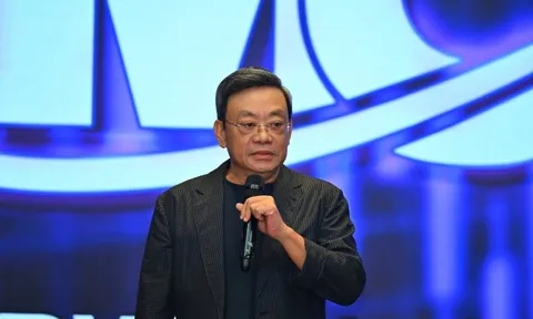 Các cổ phiếu liên quan tỷ phú Nguyễn Đăng Quang đồng loạt biến động mạnh, điều gì đang xảy ra?