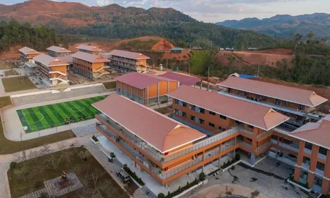 Cận cảnh trường phổ thông hiện đại nhất biên giới phía Bắc: Rộng 6,88 ha, vốn đầu tư 230 tỷ đồng