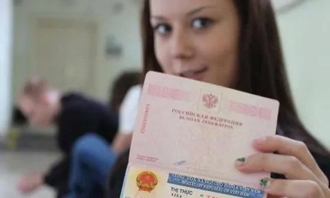 Triển khai miễn thị thực có thời hạn cho người nước ngoài thuộc diện đặc biệt cần ưu đãi