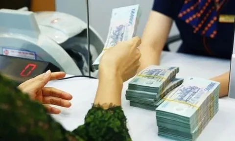 Cán bộ, công chức nhận ngay 10 tháng lương khi về xã làm việc