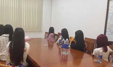 Phát hiện ổ mại dâm trong khách sạn ở TPHCM