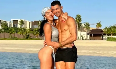 Dinh thự hàng trăm tỷ đồng của Cristiano Ronaldo và vợ trước thềm đám cưới