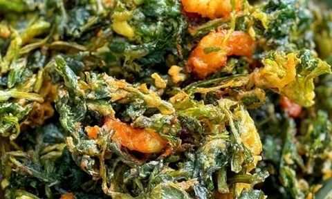 Loại rau hiếm khi “ngậm” thuốc trừ sâu, trời Tây mê tít: Ra chợ Việt là thấy đầy