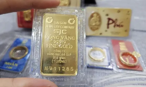 2 tuần “dính chặt” lấy giá vàng, tôi nhận ra 3 sự thật chưa ai nói