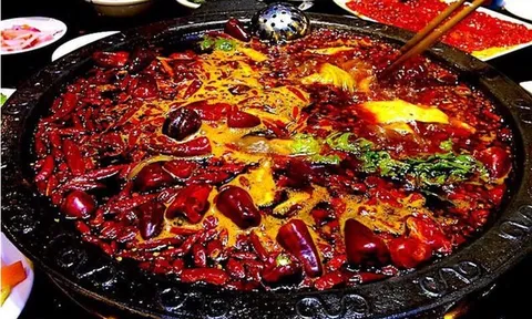 Tặng nhân viên món "cay xé lưỡi": Quà thưởng Tết lạ đời của công ty công nghệ gây "bão mạng"