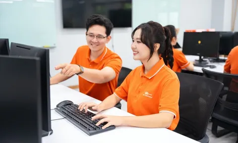 Trước ngưỡng cửa đại học, người trẻ tìm kiếm mô hình đào tạo sẵn sàng cho việc làm tương lai