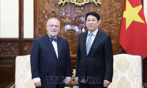 Chủ tịch nước Lương Cường tiếp Đại sứ Cộng hoà Czech đến chào từ biệt