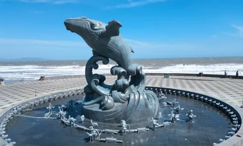 Cận cảnh công trình tượng cá Ông hơn 50 tỷ đồng tại TP.HCM