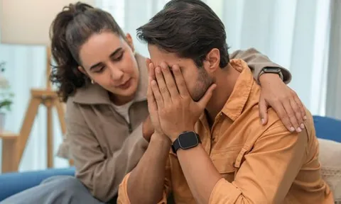 Giám đốc trung tâm xạ trị: Đừng bao giờ bỏ qua 6 dấu hiệu ung thư này, kể cả khi bạn mới 20 tuổi