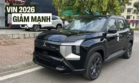 Xe Mitsubishi vừa xuất xưởng năm nay đã giảm giá lăn bánh, Destinator thực tế rẻ hơn Territory