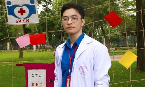 Thủ khoa đầu ra Đại học Y Hà Nội: Rẽ hướng phút chót, về đích ngoạn mục