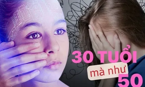 Dù không thức khuya nhưng hàng ngày vẫn làm 5 việc này thì chẳng mấy mà già, collagen mất dần khiến chị em 30 tuổi trông như 50