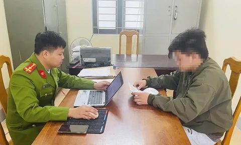 Bí mật phía sau chiếc điện thoại của thiếu niên 17 tuổi ở Quảng Trị