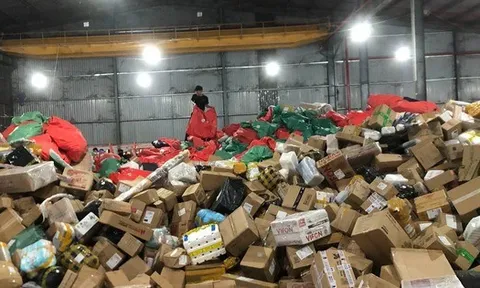 Cảnh tượng ám ảnh nhất lúc này: Kho Bắc Ninh được réo tên khắp cõi mạng