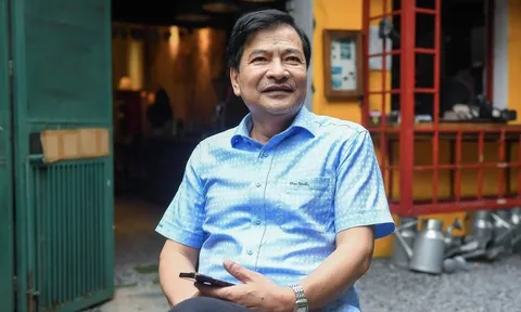 Nam NSND được con riêng của vợ 2 gọi là “ba”, hạnh phúc bên người vợ thật thà, ngây ngô trong căn hộ 150m2.