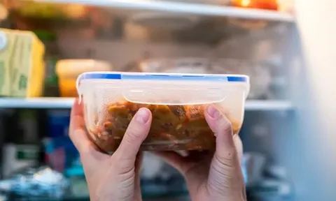 Người đàn ông nhập viện cấp cứu vì ăn 1 loại thức ăn thừa, bác sĩ cảnh báo: 126 độ C cũng không diệt nổi độc tố