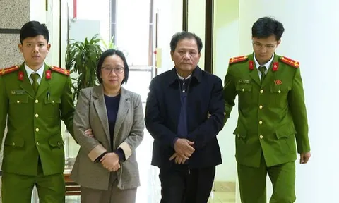 Khởi tố 2 giám đốc kinh doanh xe điện lớn nhất ở Thanh Hóa