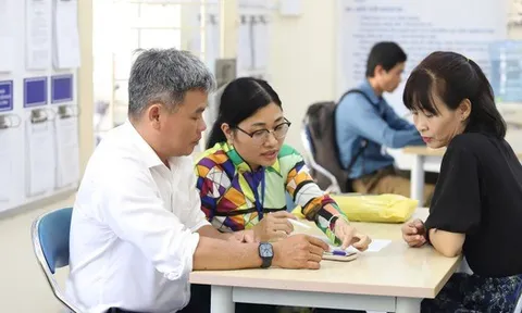 Cải cách chế độ tiền lương, thưởng với cán bộ, công chức giai đoạn 2026 - 2030