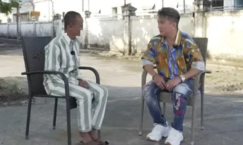 "Ông hoàng nhạc Việt" đi hát ở trại giam, giúp một phạm nhân cải tạo tốt gặp chị ruột sau 10 năm