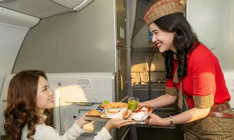 Tết bắt đầu từ khoảnh khắc cất cánh cùng menu đậm vị cổ truyền của Vietjet