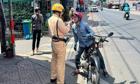 Mới sáng mùng 1 Tết đã bị CSGT xử phạt do say xỉn