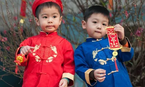 Câu hỏi khó nhất TẾT đã có lời giải: Người ta mừng con mình 500 nghìn mà nhà họ có tận 2 con thì mừng lại như nào?