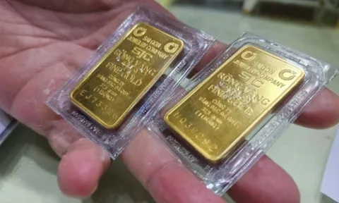 Trọn bộ kinh nghiệm mua vàng: Không cần xếp hàng, không cần thấp thỏm check giá