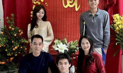 Thương Hiểu Minh chống nạng đón Tết, Đình Bắc và đồng đội U23 Việt Nam động viên đầy xúc động