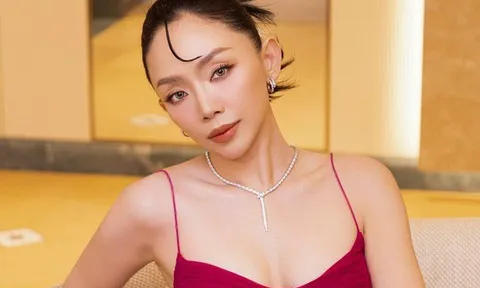 Netizen nhờ tư vấn chuyện cố chấp yêu nhưng bị mẹ cấm, Tóc Tiên: "Mình không có tư cách trả lời câu này"