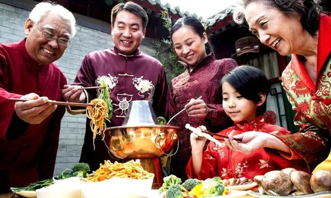 Vì sao người Trung Quốc thích ăn lẩu?