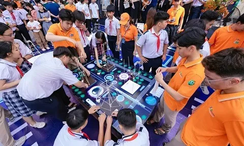 Nên học dùng AI hay học kỹ năng không thể bị AI thay thế?