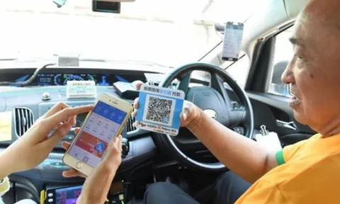 Khách đi taxi hết 190K nhưng chuyển khoản cho tài xế hơn 190 triệu đồng, cảnh sát dùng các biện pháp nghiệp vụ vào cuộc khẩn cấp