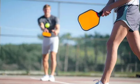 Nguy cơ chấn thương mắt từ cơn sốt Pickleball