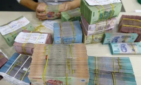 Có 1 tỷ đồng, gửi tiết kiệm ngân hàng nào có lãi cao nhất sau 1 năm?