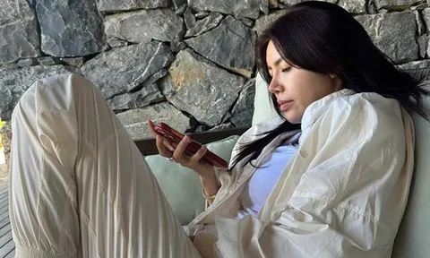 Minh Tú cập nhật diễn biến mới nhất vụ mắc kẹt ở Oman