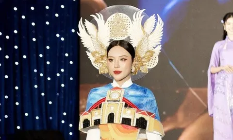 Hoa hậu Tô Diệp Hà biến hóa với áo dài, tự hào vì được làm một điều suốt 2 năm liên tiếp